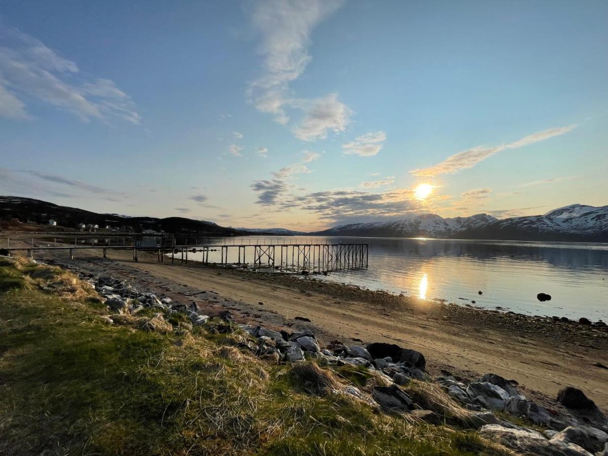Skittenelv Lodge & Camping Тромсьо Екстериор снимка